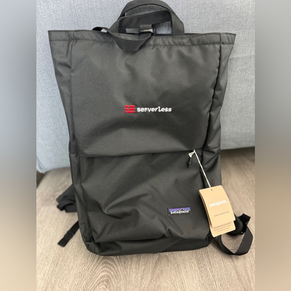 NWT Patagonia Arbor Linked Pack 25L w/ Logo